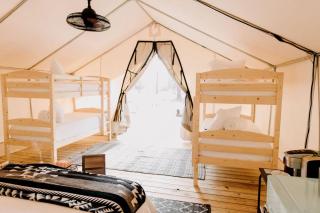 Luxury Glamping by Lake Blackshear: Cozy Safari Tent in Cordele, Georgia - 1