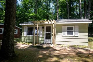 Cozy Cabin Escape to Lake Michigan in this Charming Glamping Getaway for Four - 0