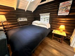 Romantic Cottage Retreat for Couples near Lincolnville, Maine - 1