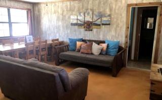 Family Cabin Getaway with an Outdoor Fireplace near Lake Granbury in Texas - 8