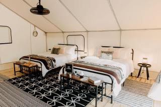 Lake Blackshear Glamping Retreat: Cozy Safari Tent in Cordele, Georgia - 1