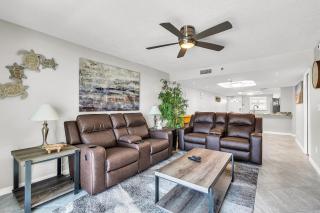 Madeira Place #201 - 3