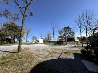 Embrace Nature in this Spectacular Tube Vacation Rental in Danville, Kentucky - 6