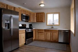 Alaskan Cabin Getaway with Mountain Views & Full Kitchen near Resurrection Bay, Seward Alaska - 6
