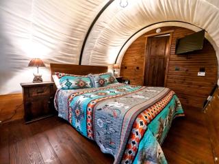 Cozy Covered Wagon for a Unique Glamping Experience in Beaumont, Kansas - 6