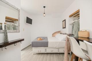 Venetian Room - 6