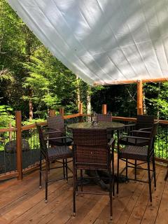 Rustic and Spacious Safari Tent in Forks, Washington, Perfect for a Glamping Getaway to the Pacific Northwest - 5