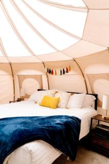 Lotus Bell Luxury · Yellowstone Luxury Bell Tent in Island Park, ID - 5