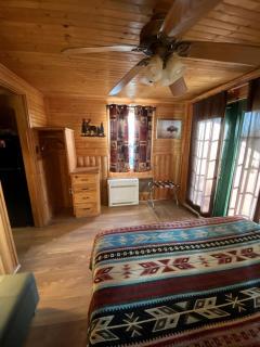 Vacation Cabin Rental with a Private Hot Tub near Fort Worth, Texas - 5