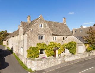 Green Farm House - 0