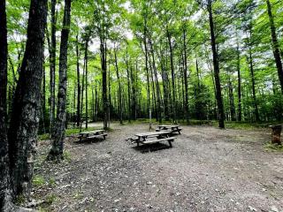 Couples Cabin Close to Wolf River for a Peaceful Escape near White Lake, Wisconsin - 1