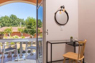 Garden Budget Rooms By Dominoes Corfu - Ýpsos - 2