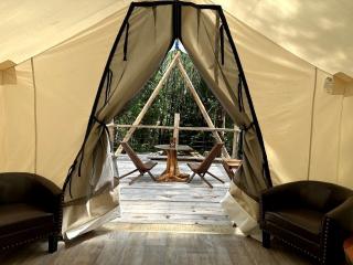 Relaxing Safari Tent for an Incredible Outdoor Glamping Getaway near Forks, Washington - 9