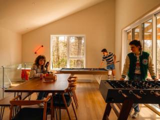 Chalet Calma with Private Spa & Sauna, Billiards & Games - 2