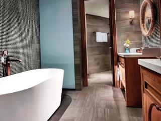 The Yale Suites Beachfront - 5