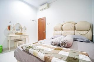 Citra Drono Homestay Jogja - 1