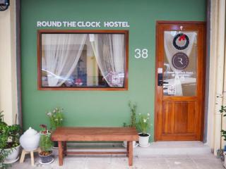 Round The Clock Hostel - 0