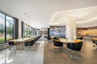 Orange Hotel Shanghai Hongqiao Airport Caoan Road Branch - 4