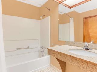 AMERICAS BEST VALUE INN AIKEN - 9