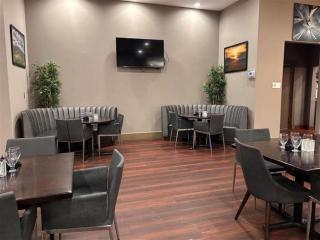 Skyline Hotel Detroit Airport, SureStay Collection by BW - 5