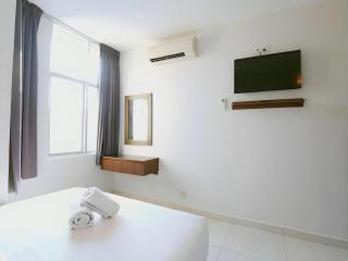HKF Hotel - 1