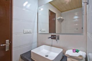 hotel four seasons retreat by cj hotel and resorts - 4