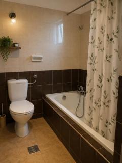 AH-REMINI GARDEN Apartments - 3