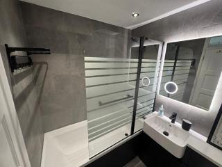 2 bedroom House with Parking & Garden - 7