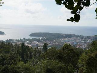 RoomQuest Phuket Kata Beach - 2