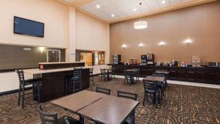 Best Western Plus Newark/Christiana Inn - 4