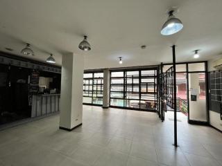 Spot On Junction Hostel - 8