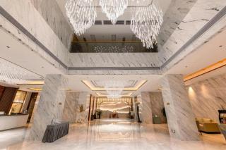 IU Hotel Zhanjiang Haibin Park Seaview Corridor - 8