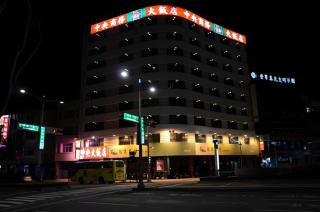 Centre Hotel - 3
