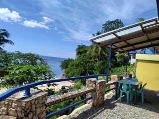 Artistic Beach Resort - 7