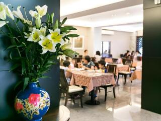 E Moon Hotel - 2