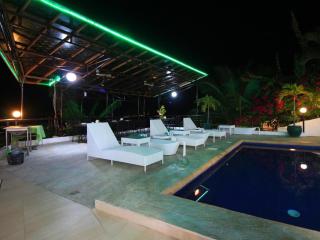 Manarra Sea View Resort - 1