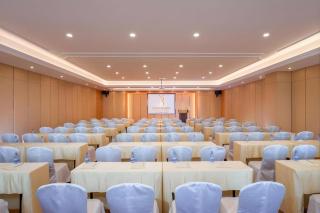Vienna International Hotel Yangjiang Jiangcheng District Center - 3