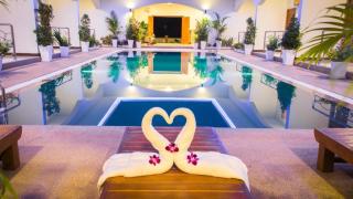 Nok Resort Hotel - 1