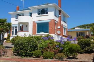 Bluff Ocean Vista Motel and Accommodation - 1