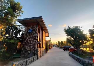Hi Creek Resort - 6