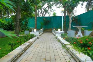 Hotel Moonstone - 4