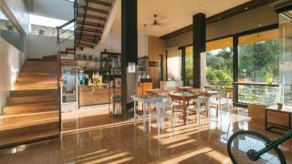 RedDoorz @ Antons Loft Designer Resort Pansol Calamba Laguna - 1