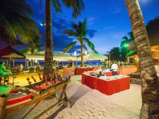 Fridays Boracay Resort - 7