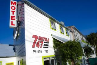 747 Motel - 7