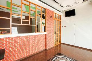 OYO 89407 EZI Hotel - 5