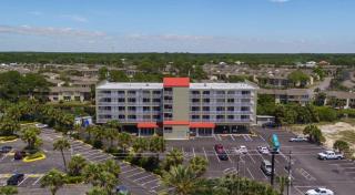 Baymont by Wyndham Panama City Beach - 8