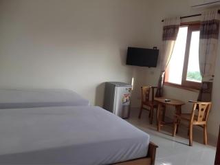Viet's Hotel - 1