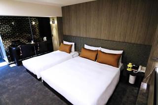 101-s HOTEL - 1