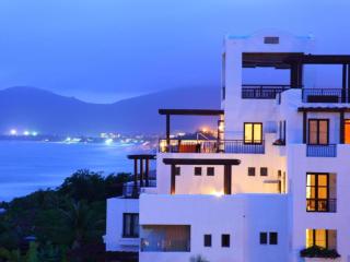 Aegean Suites Sanya Yalong Bay Resort - 1