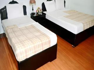 Nhat Le Hotel - 2